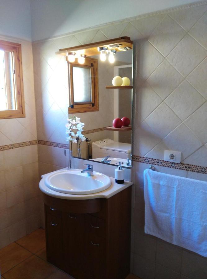 Peaceful House Set On A Vineyard & Work Friendly Vila Valsequillo Exterior foto